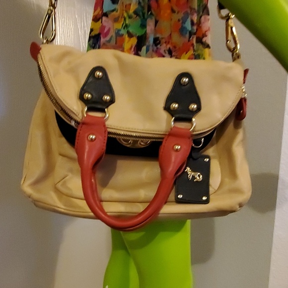 Emma Fox brand purse 🐾🐶 Beautiful must have= CLOSET CLOSING - Picture 4 of 10